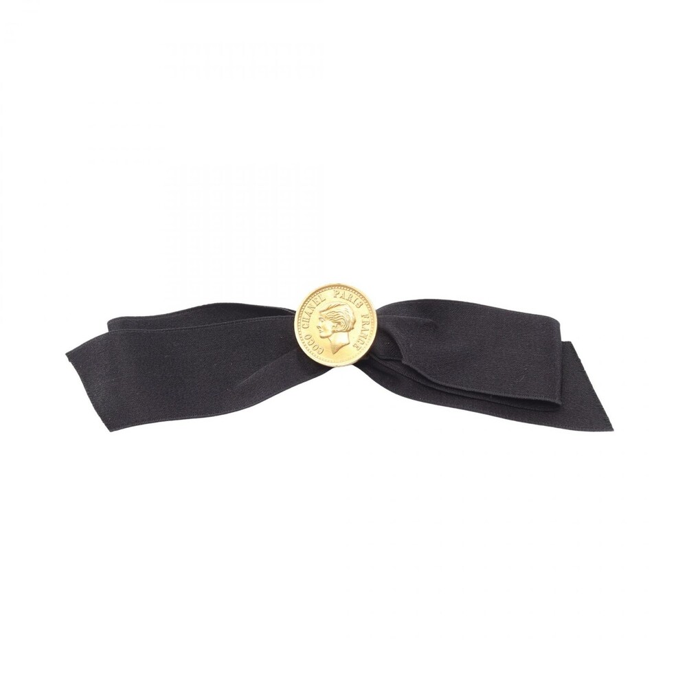 Chanel Ribbon Medallion Brooch Pins #318456C60B